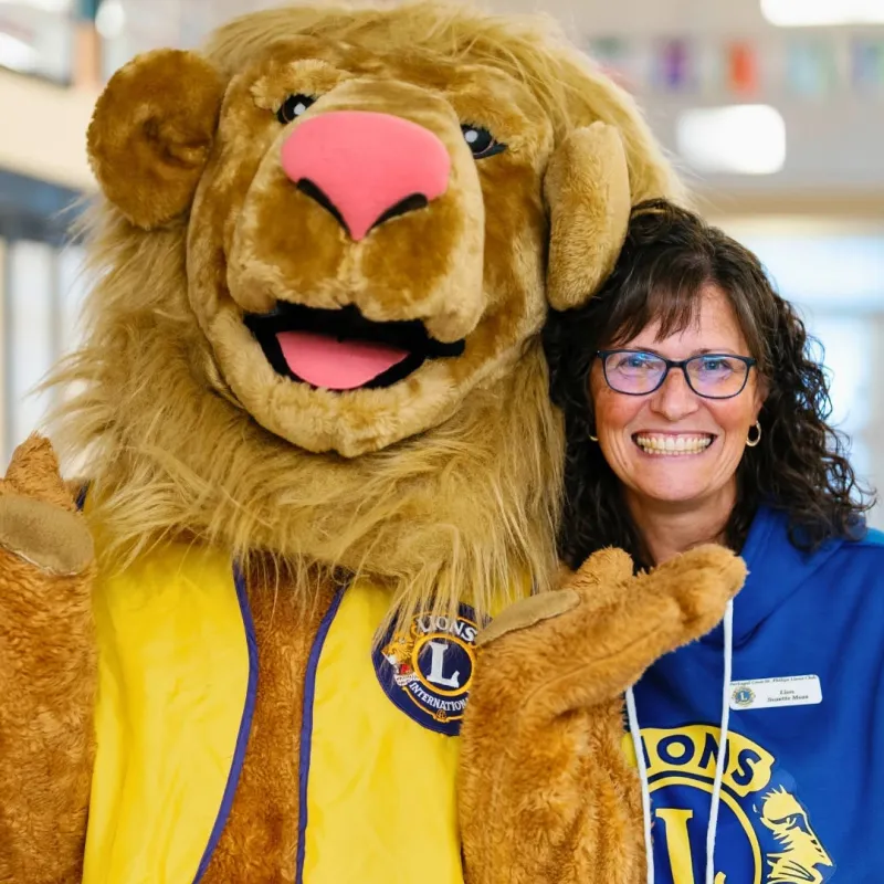 Ser león es especial. Por muchas razones. Las vidas que tocamos a través del servicio cambian vid...